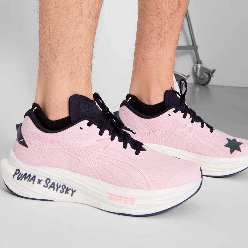 Tenis Running DEVIATE NITRO 3 Puma X Saysky Rosa Hombre