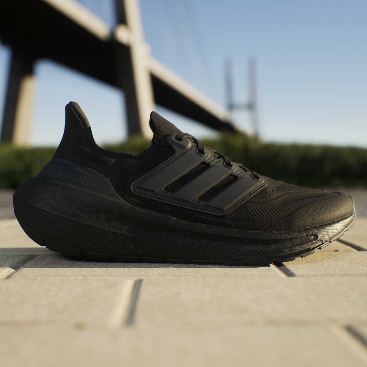 Tenis Adidas ULTRABOOST LIGHT Negro Full Unisex