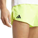 Short Deportivo Adidas ADIZERO Essentials Amarillo Hombre