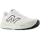 Tenis New Balance VONGO V6 Blanco Negro Hombre