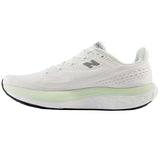 Tenis New Balance VONGO V6 Blanco Negro Hombre