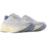 Tenis New Balance MORE V5 Lila Amarillo Mujer