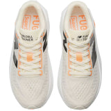 Tenis New Balance SUPERCOMP TRAINER v3 Beige Negro Mujer