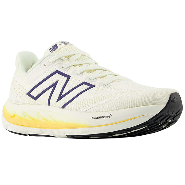 Tenis New Balance VONGO V6 Blanco Negro Mujer