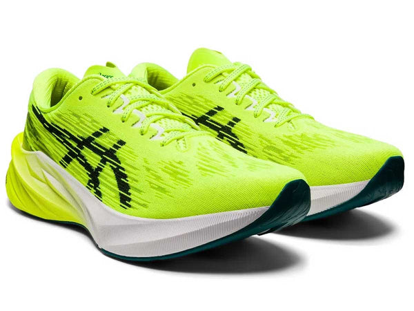 Tenis Running Asics NOVABLAST 3 Verde Fosfo Hombre