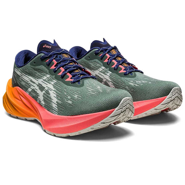 Tenis Asics NOVABLAST 3 TR Running Gris Papaya Mujer